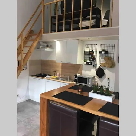 Cosy ,dinant, Abbaye De Maredsous Apartamento