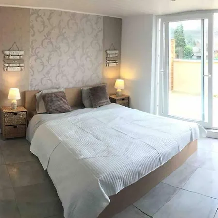 Cosy ,dinant, Abbaye De Maredsous *